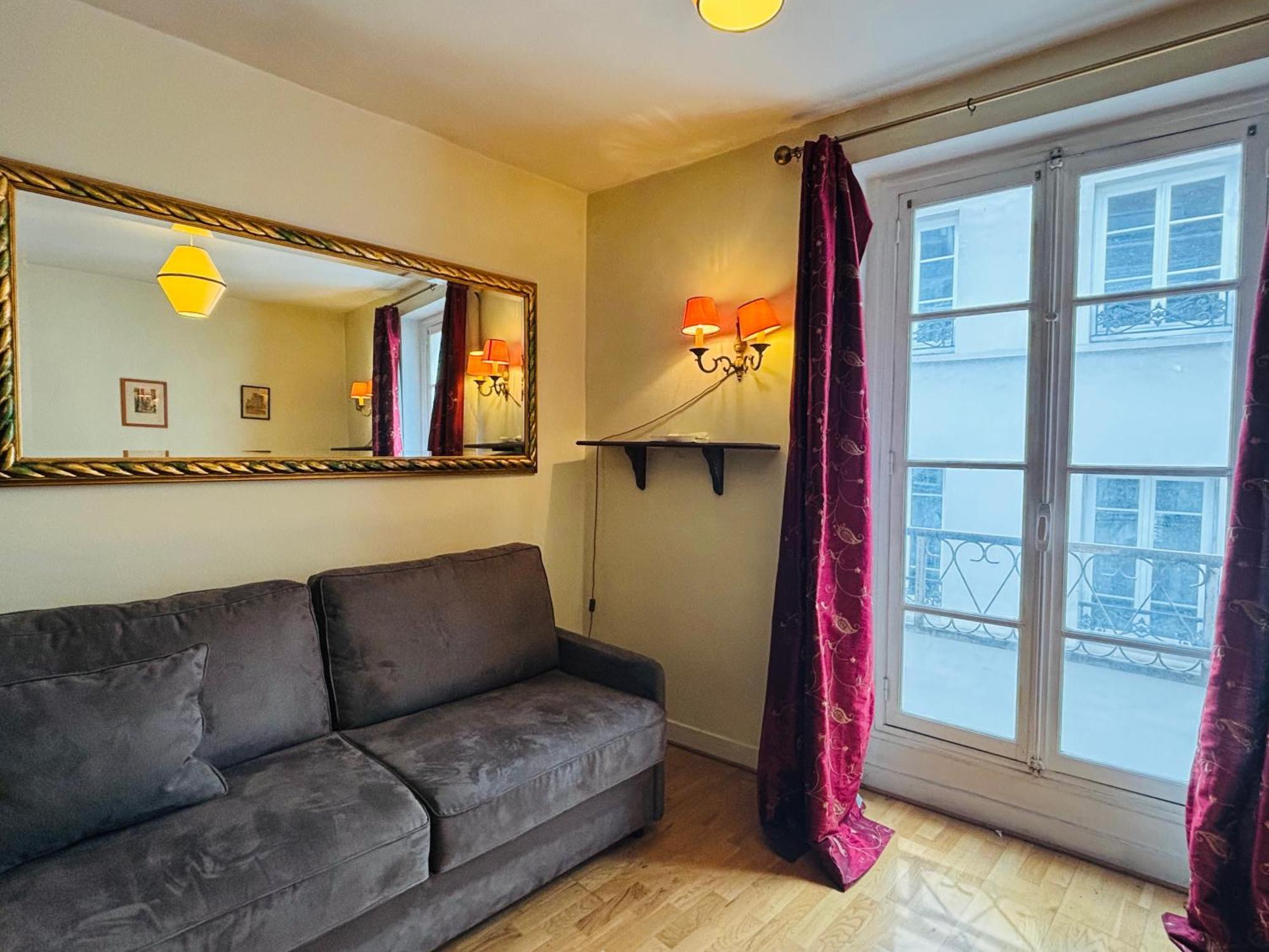 Dream Dwell Paris-studio 150m To Notre Dame Paris