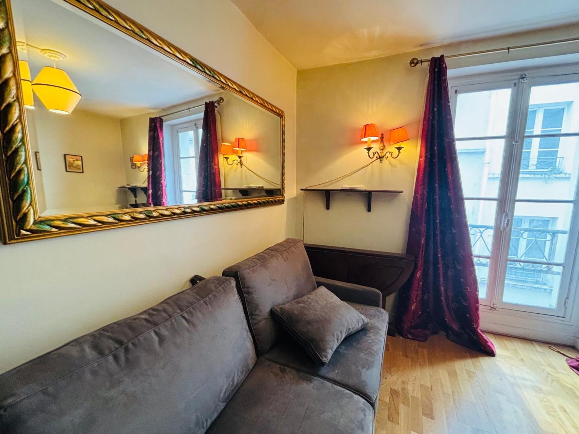 Dream Dwell Paris-studio 150m To Notre Dame Apartment Paris